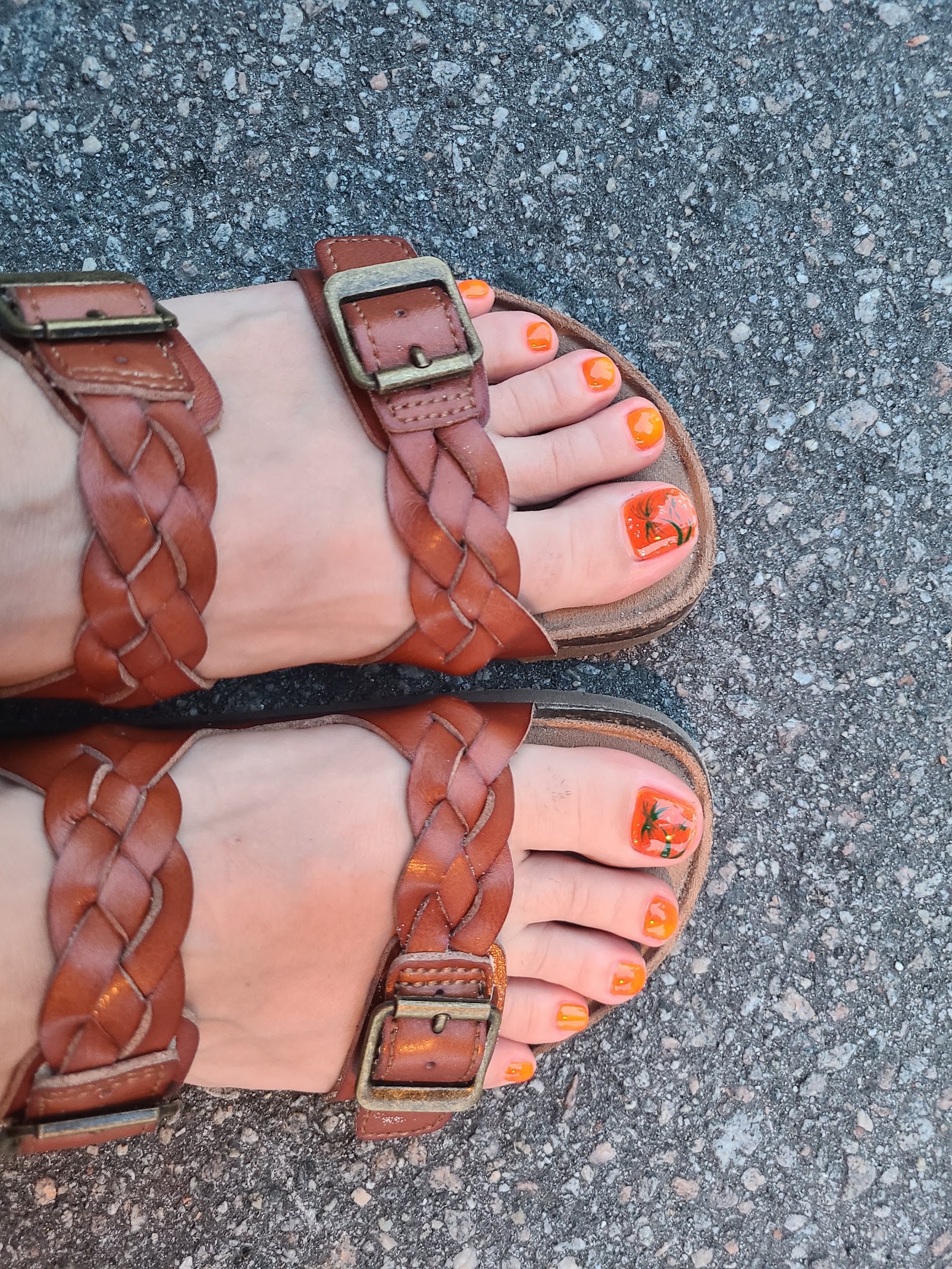 Adore Nails & Spa nail photo 4